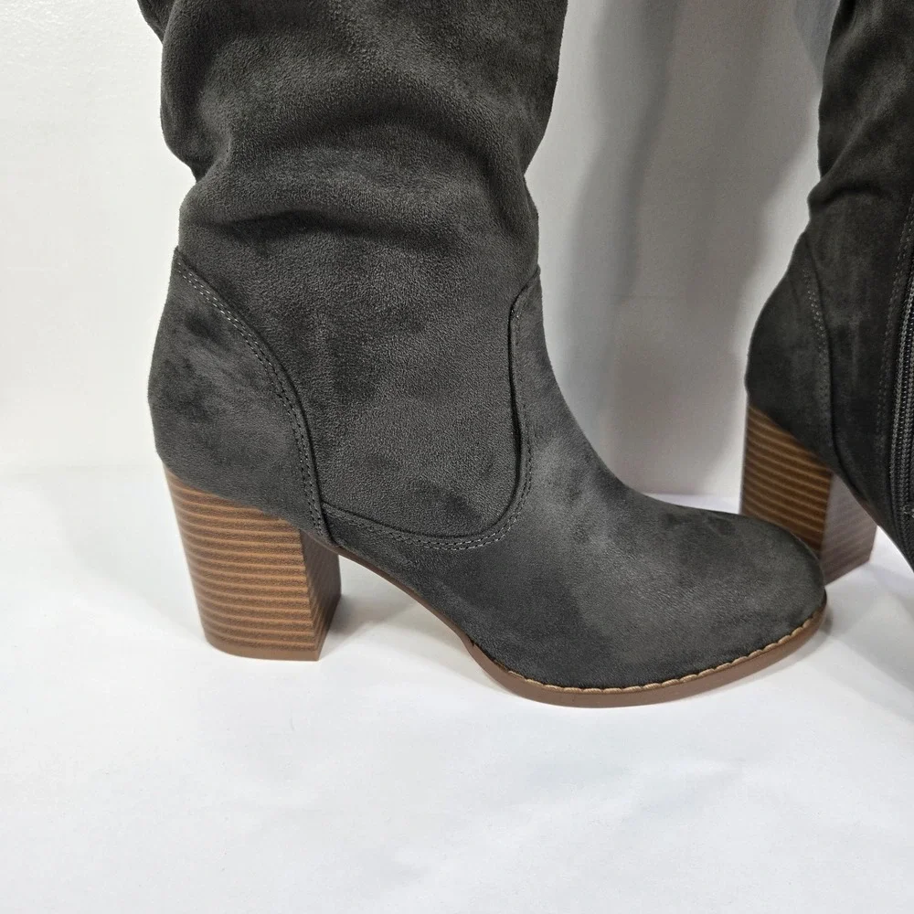 Journee Collection Womens 7M Wide Calf Gray Kaison Over The Knee Boots